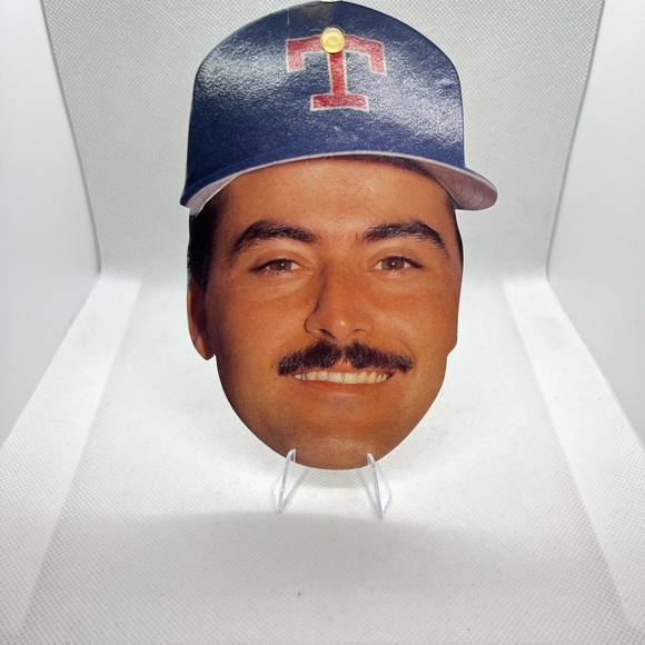 1990 Topps Heads Up Baseball Stars Rafael Palmeiro pin up. - Picture 1 of 4
